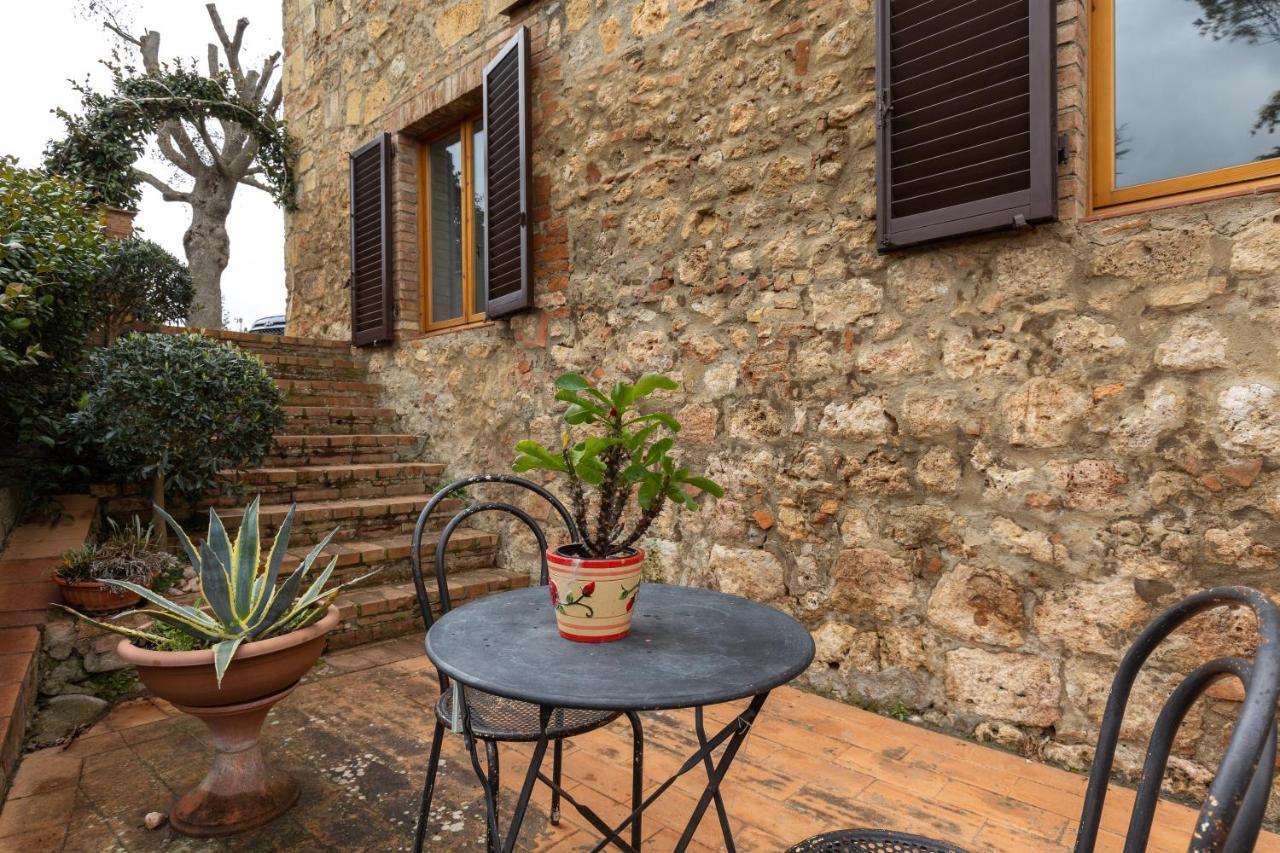 Enchanting Flat With Patio In Abbadia A Isola Монтериджиони Экстерьер фото