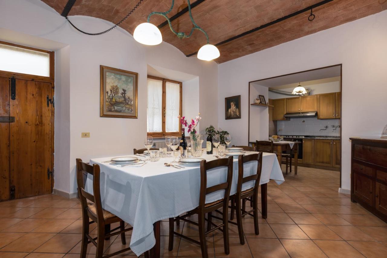 Enchanting Flat With Patio In Abbadia A Isola Монтериджиони Экстерьер фото